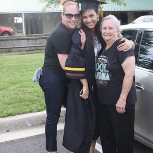 Meet your Posher, Faye